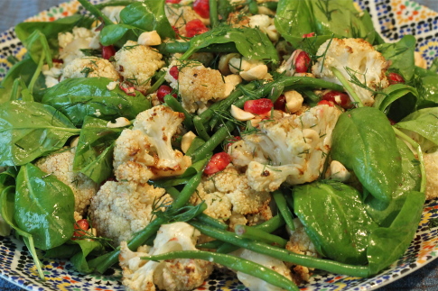 Oven-Roasted Cauliflower Salad with Aromatic Herbs and Spices