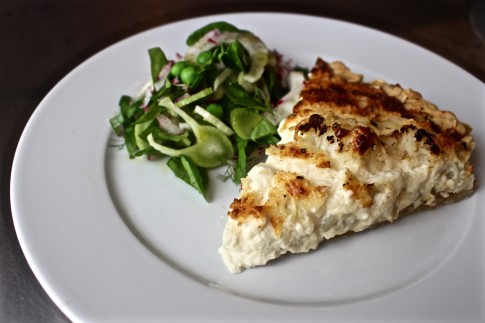 Cauliflower tart with caramelised onions