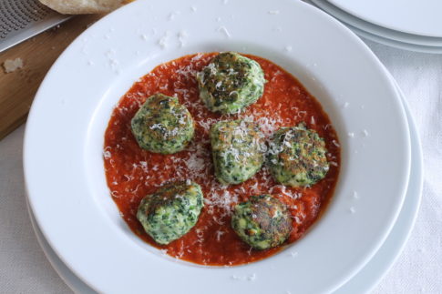Spinach, Pea, Courgette and Herb Dumplings with Tomato Sauce