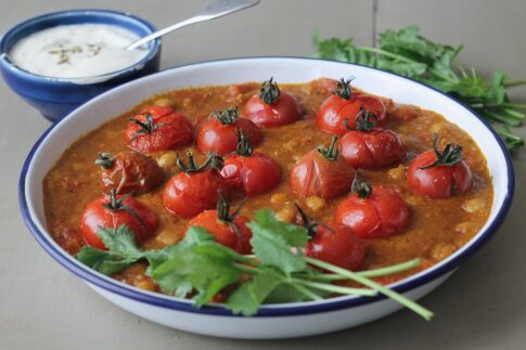 Roasted tomato & chickpea curry with coconut & star anise